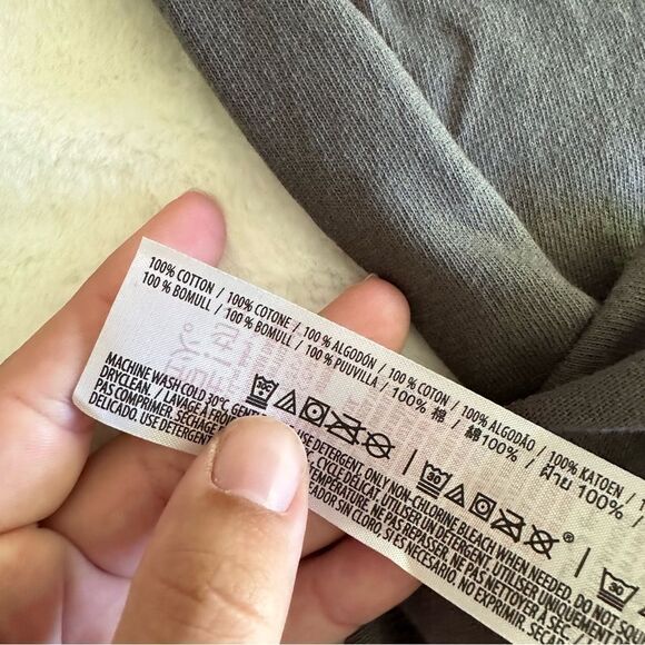 Disney Spirit Jersey Gray Plaid Retired Women's Size Medium - Picture 6 of 11